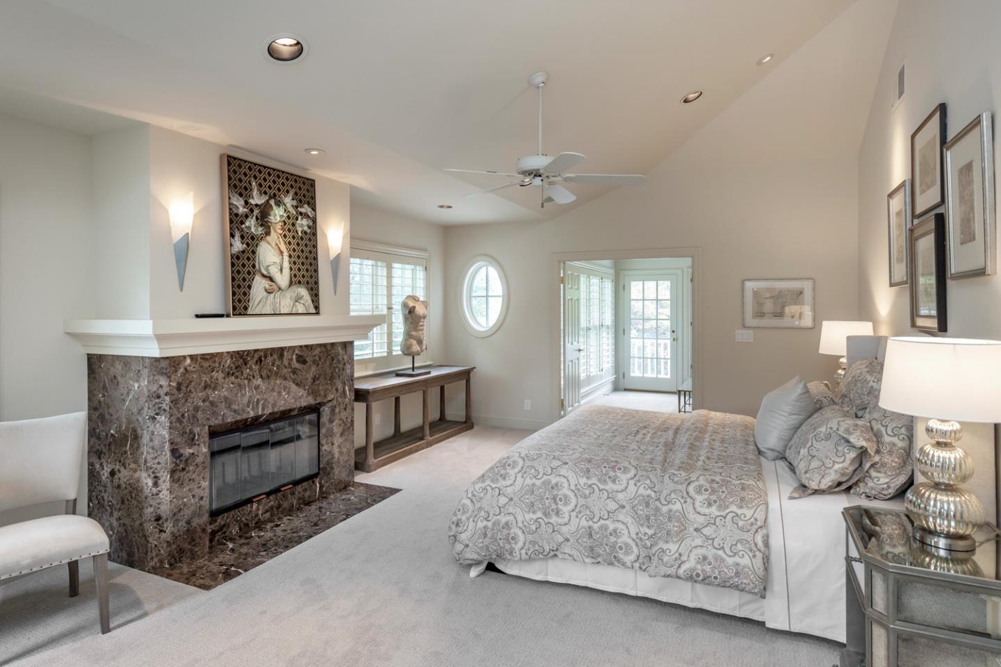 Detail Gallery Image 19 of 51 For 941 Berry Ave, Los Altos,  CA 94024 - 4 Beds | 4/1 Baths