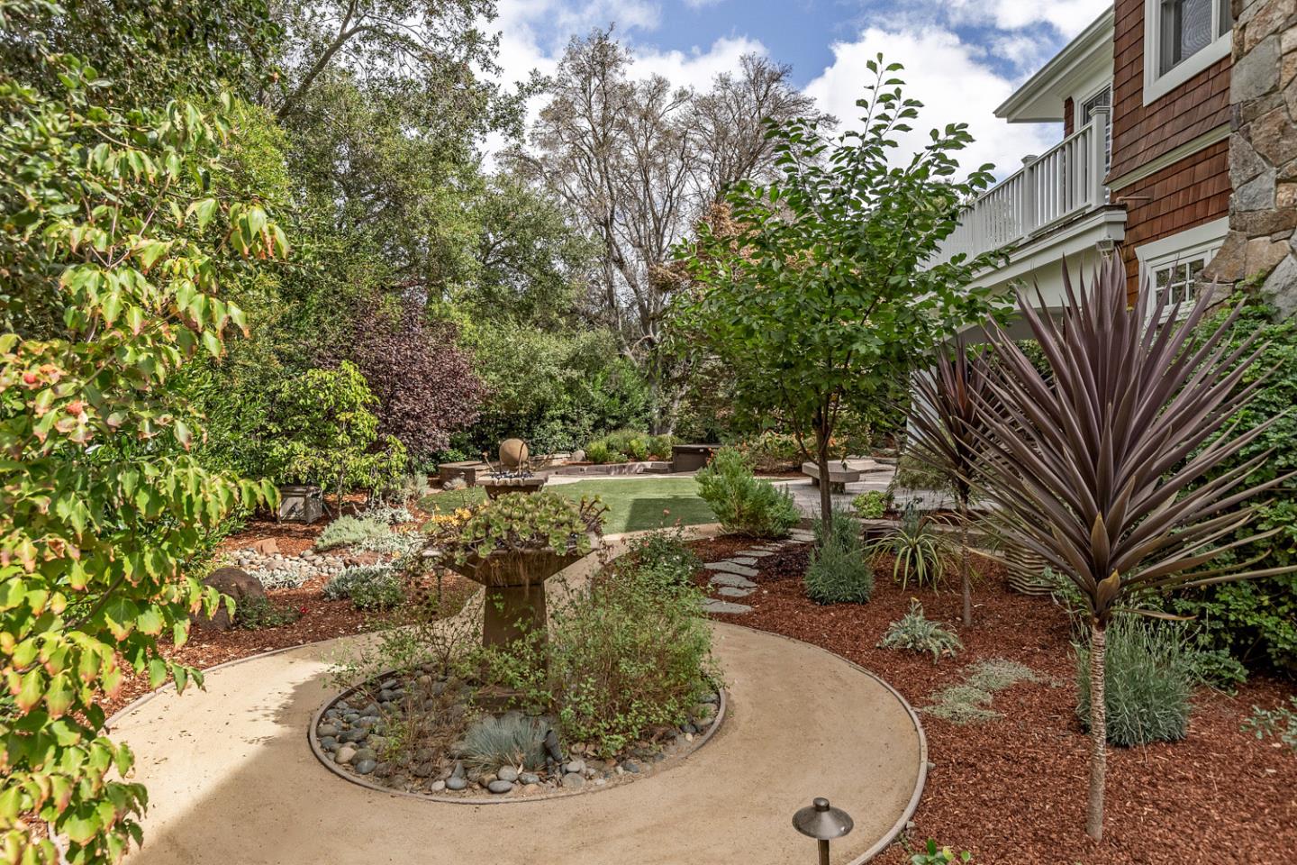 Detail Gallery Image 49 of 51 For 941 Berry Ave, Los Altos,  CA 94024 - 4 Beds | 4/1 Baths