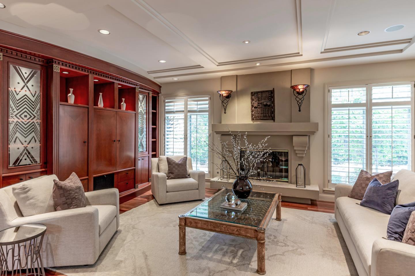 Detail Gallery Image 8 of 51 For 941 Berry Ave, Los Altos,  CA 94024 - 4 Beds | 4/1 Baths