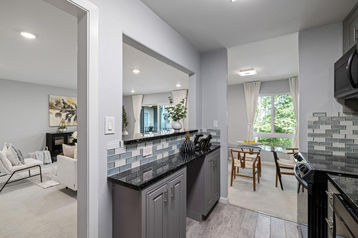Detail Gallery Image 14 of 25 For 833 N Humboldt St #314,  San Mateo,  CA 94401 - 1 Beds | 1 Baths