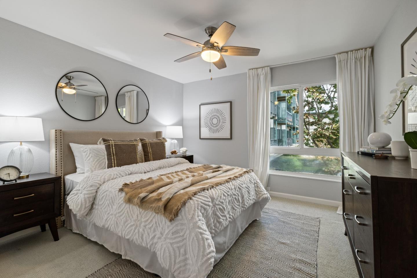 Detail Gallery Image 6 of 25 For 833 N Humboldt St #314,  San Mateo,  CA 94401 - 1 Beds | 1 Baths