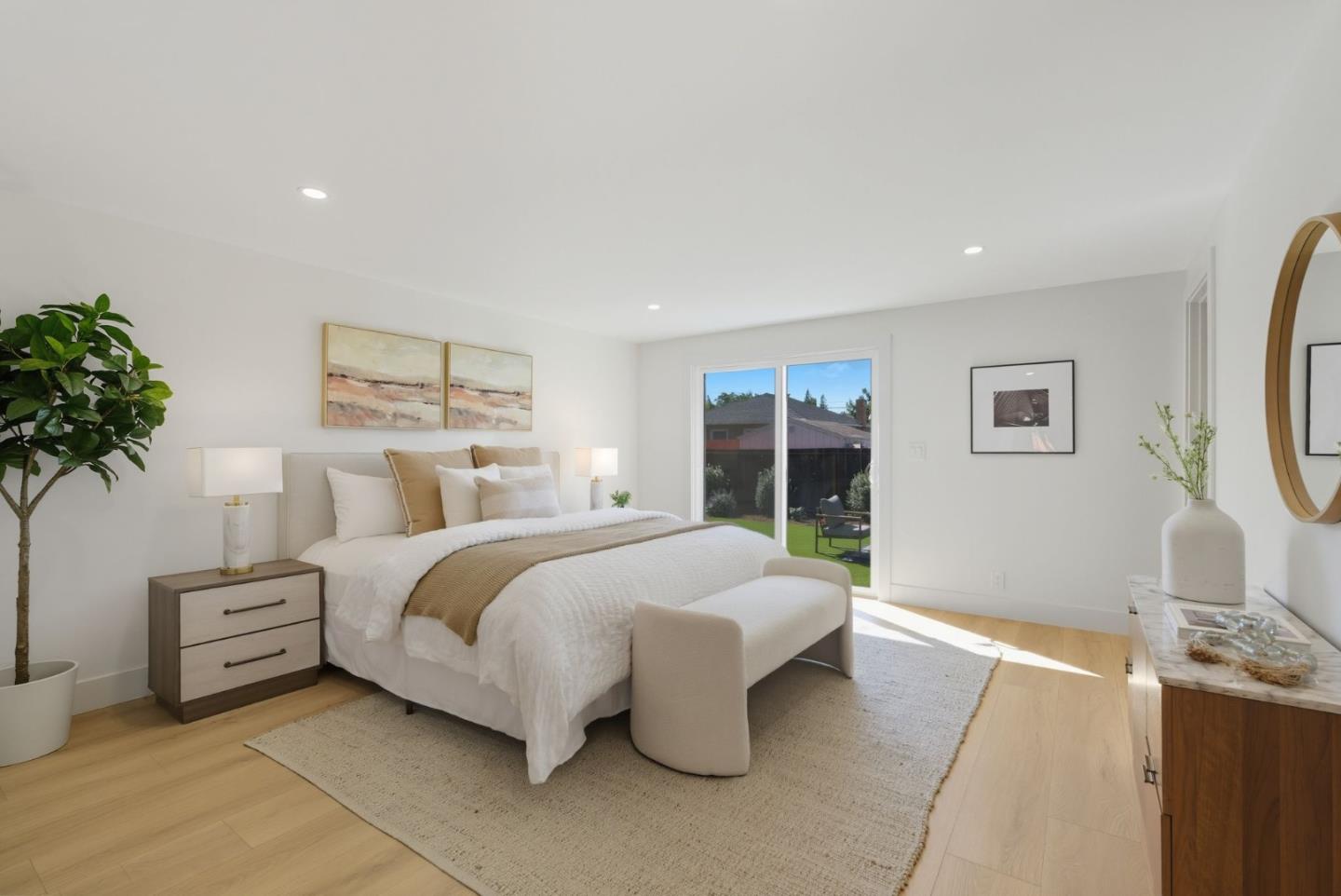 Detail Gallery Image 18 of 53 For 1117 Henderson Ave, Menlo Park,  CA 94025 - 3 Beds | 2 Baths