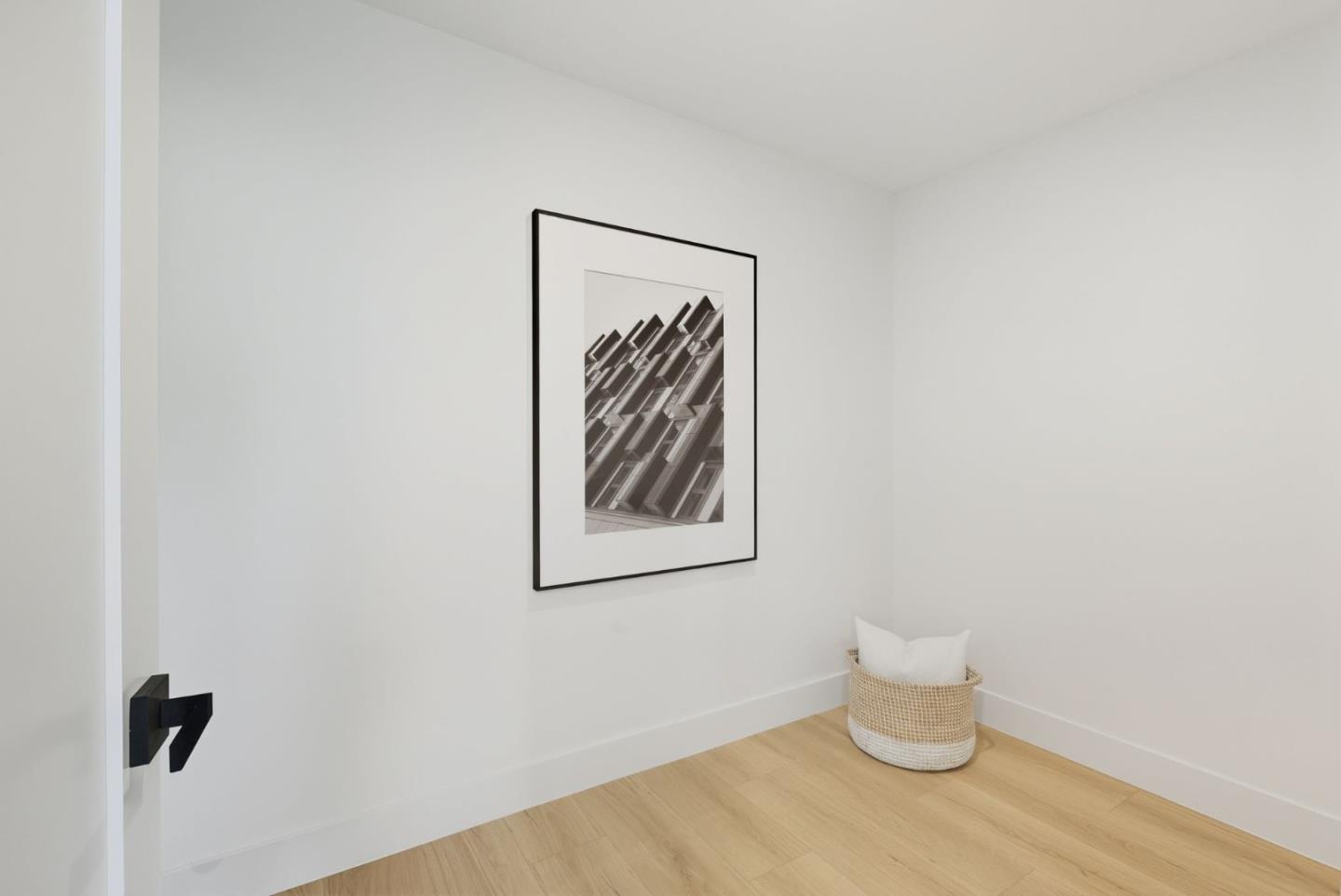 Detail Gallery Image 24 of 53 For 1117 Henderson Ave, Menlo Park,  CA 94025 - 3 Beds | 2 Baths