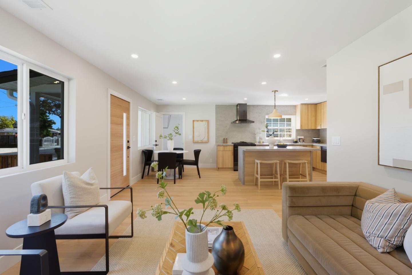 Detail Gallery Image 5 of 53 For 1117 Henderson Ave, Menlo Park,  CA 94025 - 3 Beds | 2 Baths