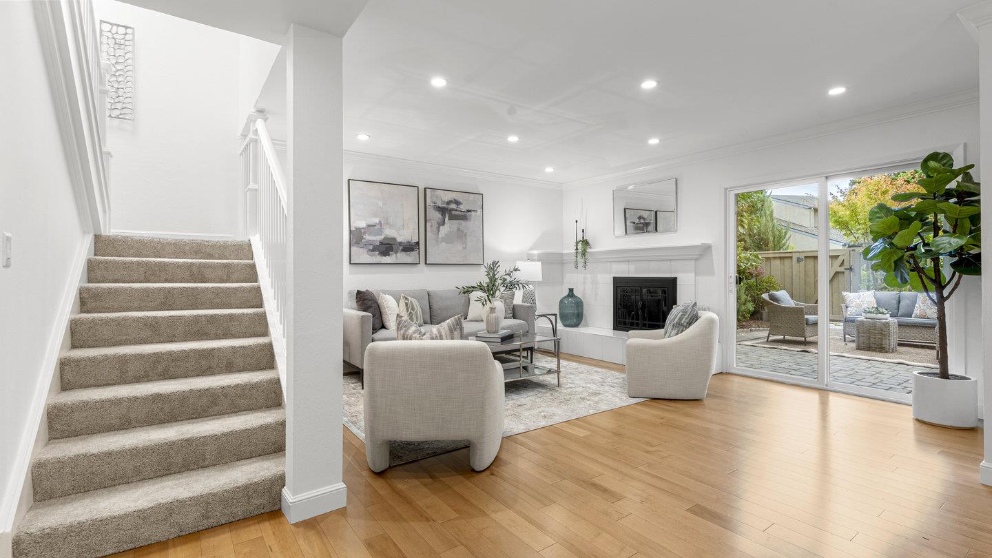 Detail Gallery Image 15 of 36 For 706 Celestial Ln, Foster City,  CA 94404 - 3 Beds | 2/1 Baths