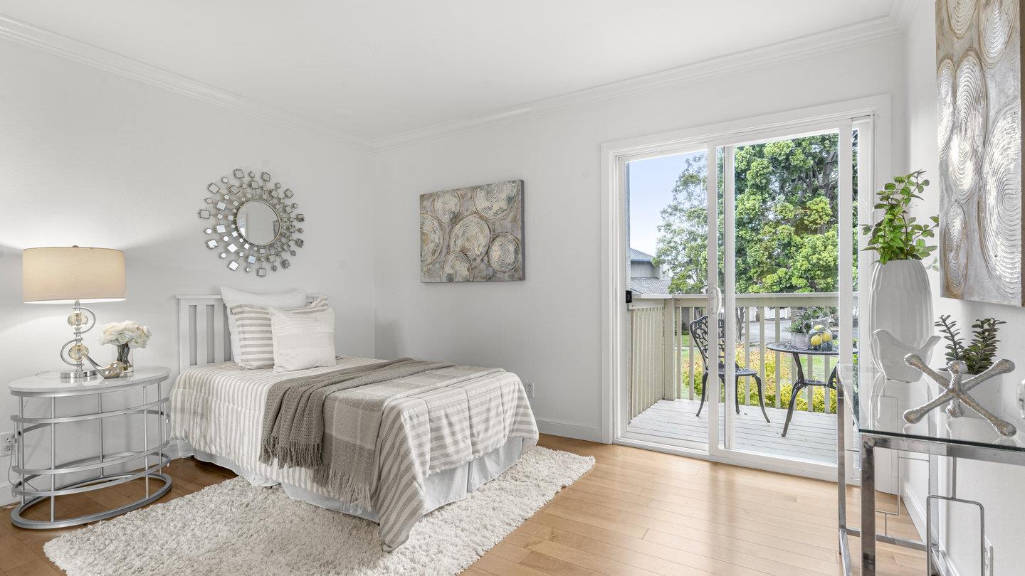 Detail Gallery Image 24 of 36 For 706 Celestial Ln, Foster City,  CA 94404 - 3 Beds | 2/1 Baths