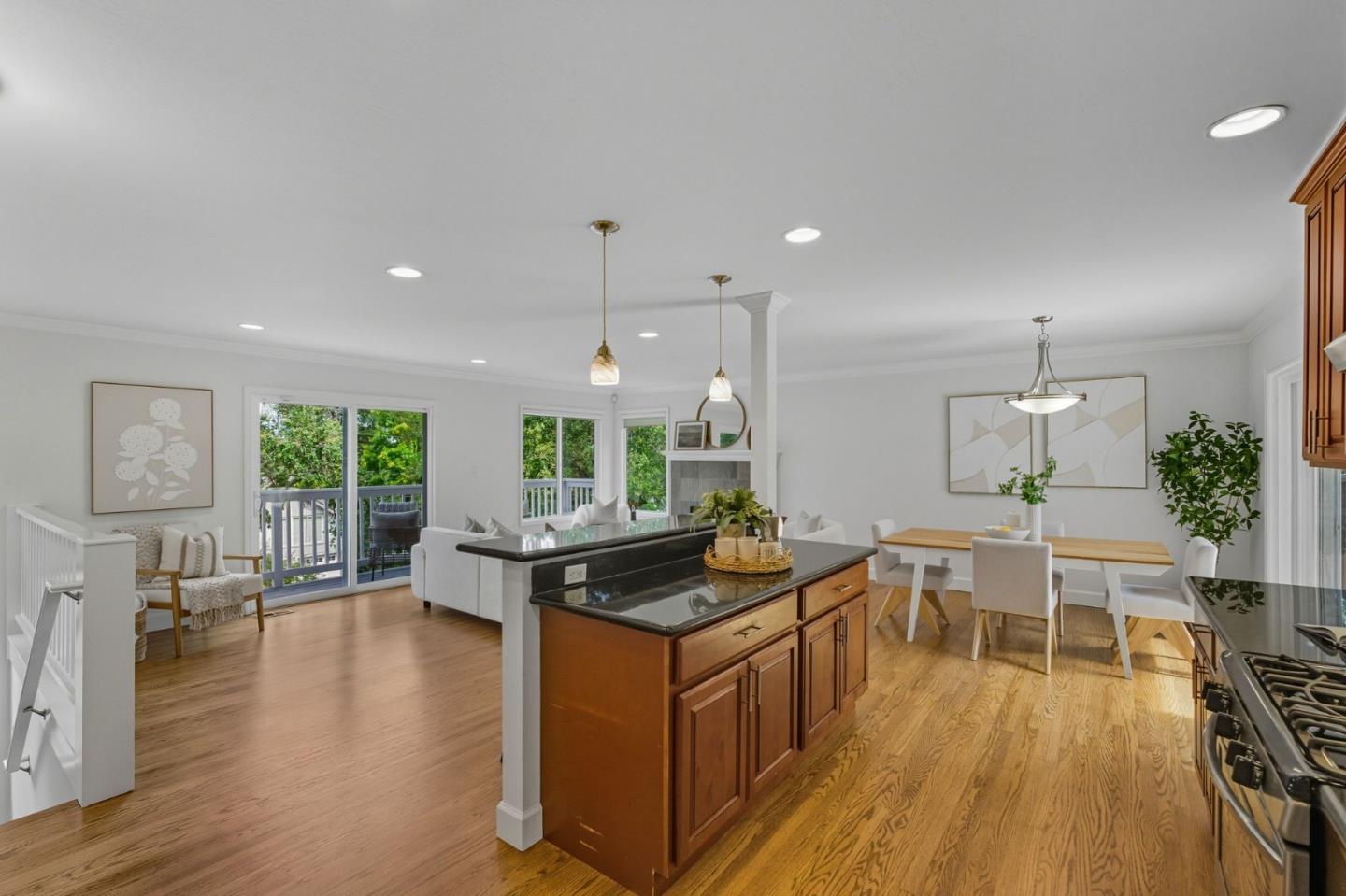 Detail Gallery Image 15 of 67 For 2315 Cheshire Way, Redwood City,  CA 94061 - 3 Beds | 2 Baths