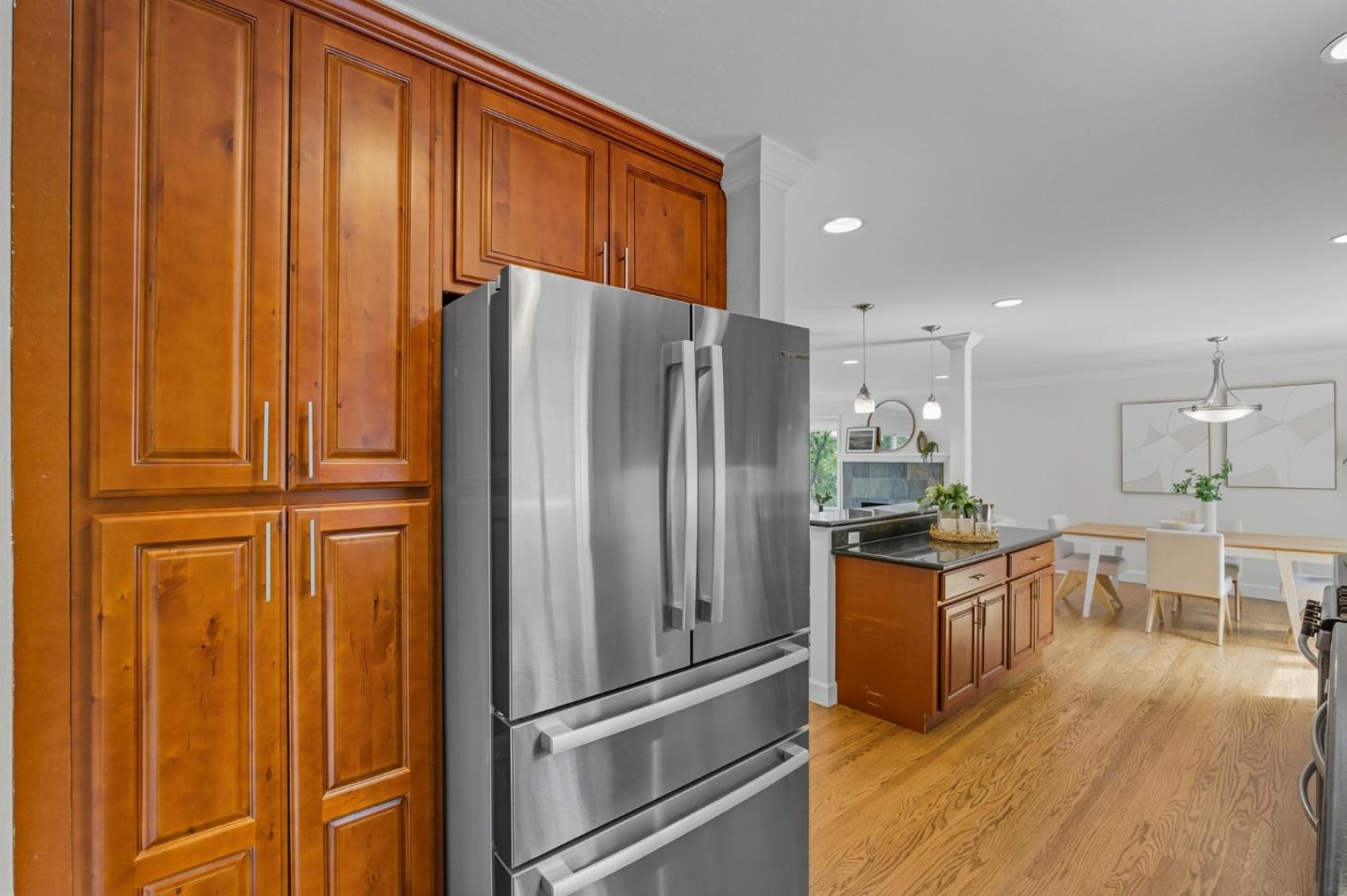 Detail Gallery Image 18 of 67 For 2315 Cheshire Way, Redwood City,  CA 94061 - 3 Beds | 2 Baths