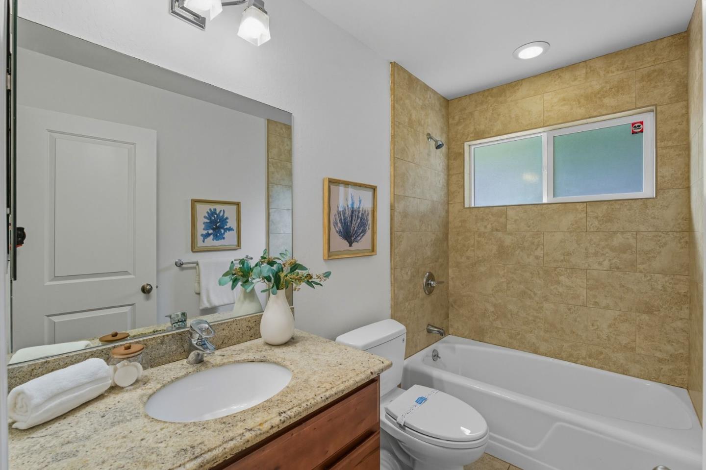 Detail Gallery Image 23 of 67 For 2315 Cheshire Way, Redwood City,  CA 94061 - 3 Beds | 2 Baths
