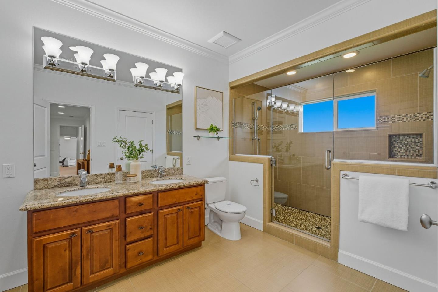 Detail Gallery Image 36 of 67 For 2315 Cheshire Way, Redwood City,  CA 94061 - 3 Beds | 2 Baths