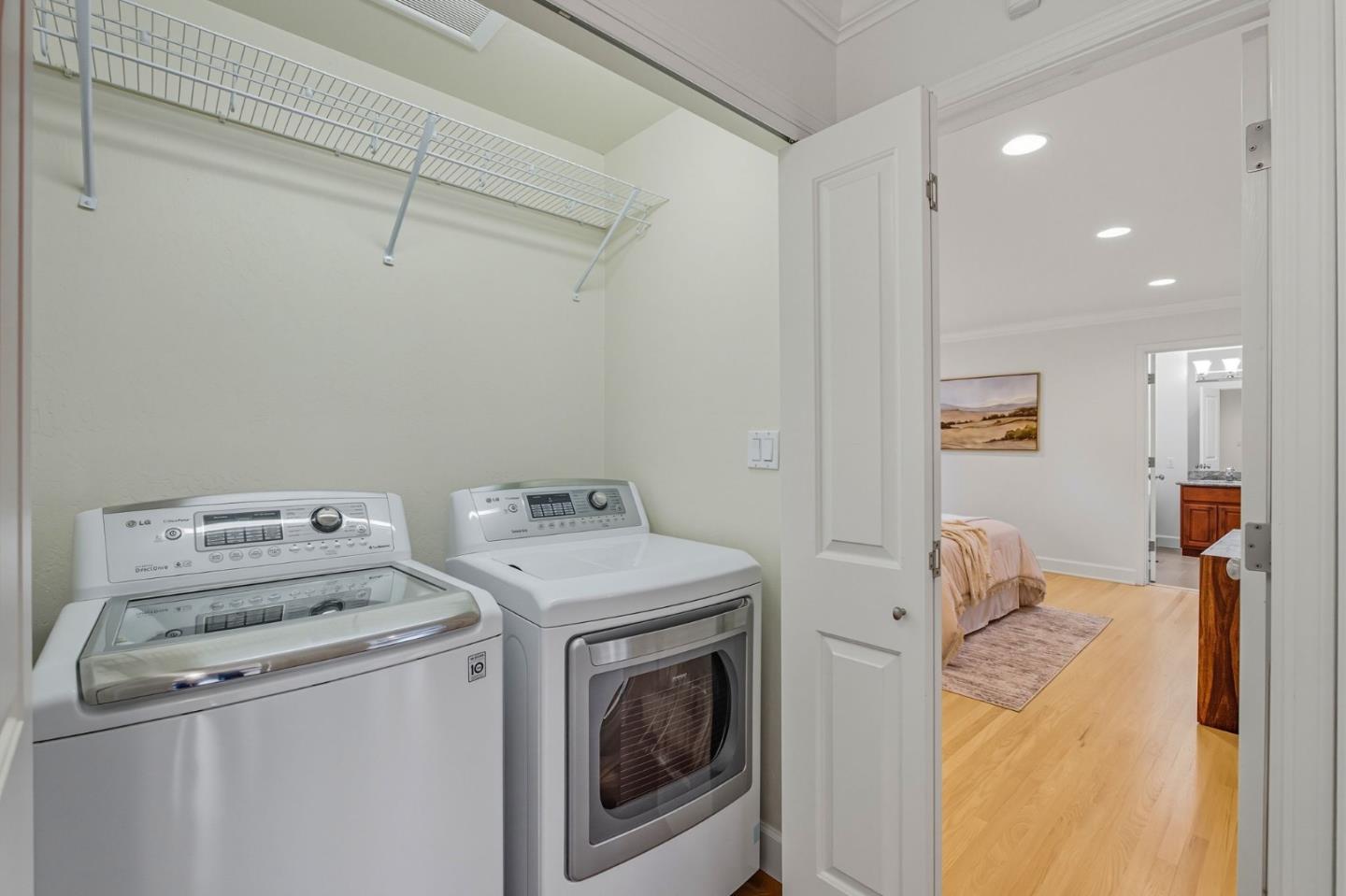 Detail Gallery Image 43 of 67 For 2315 Cheshire Way, Redwood City,  CA 94061 - 3 Beds | 2 Baths