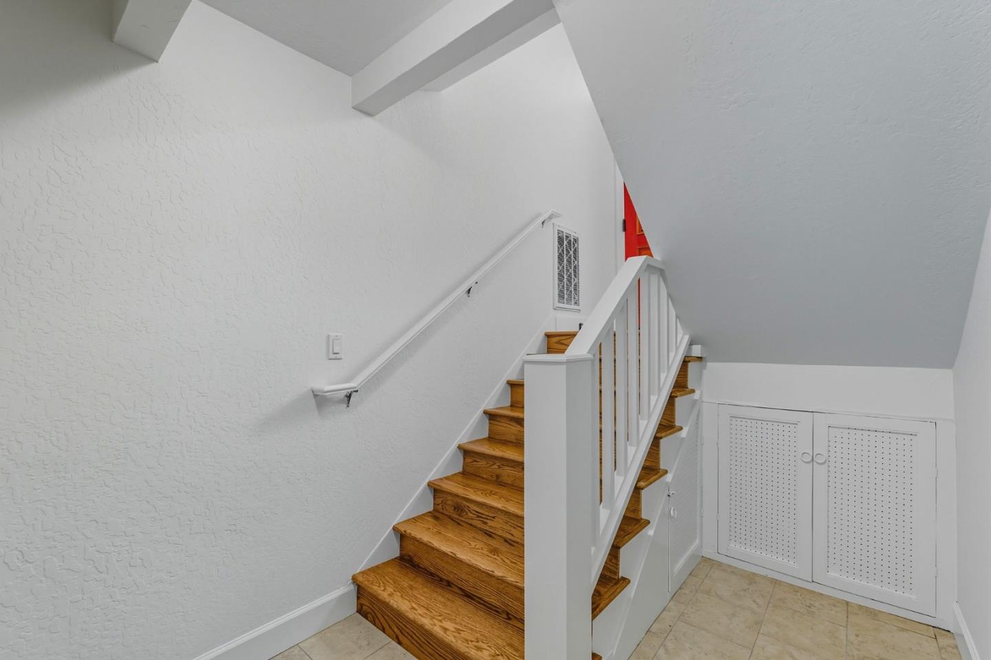 Detail Gallery Image 45 of 67 For 2315 Cheshire Way, Redwood City,  CA 94061 - 3 Beds | 2 Baths