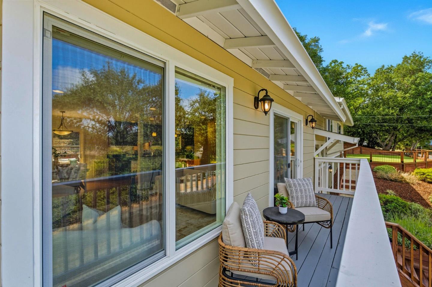 Detail Gallery Image 51 of 67 For 2315 Cheshire Way, Redwood City,  CA 94061 - 3 Beds | 2 Baths