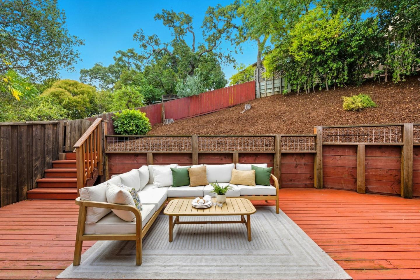 Detail Gallery Image 52 of 67 For 2315 Cheshire Way, Redwood City,  CA 94061 - 3 Beds | 2 Baths