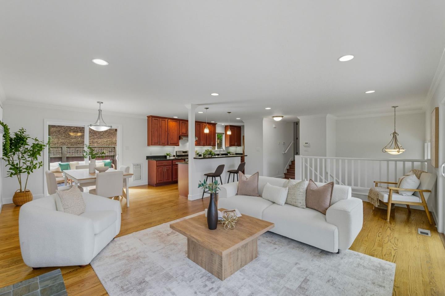 Detail Gallery Image 6 of 67 For 2315 Cheshire Way, Redwood City,  CA 94061 - 3 Beds | 2 Baths