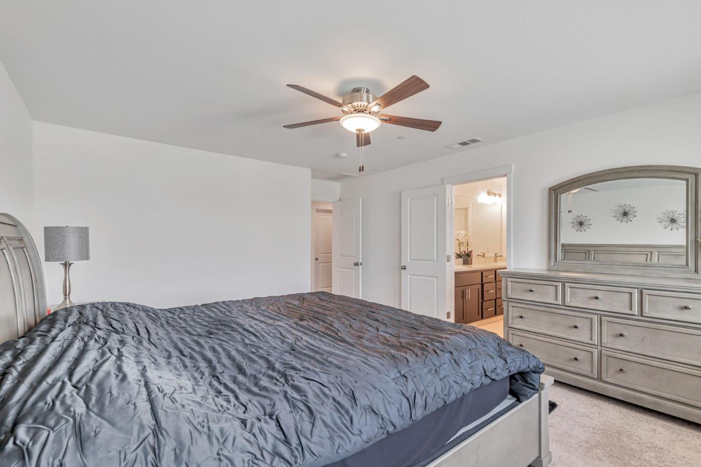 Detail Gallery Image 14 of 40 For 1180 Cherry Peak Way, Hollister,  CA 95023 - 3 Beds | 2/1 Baths