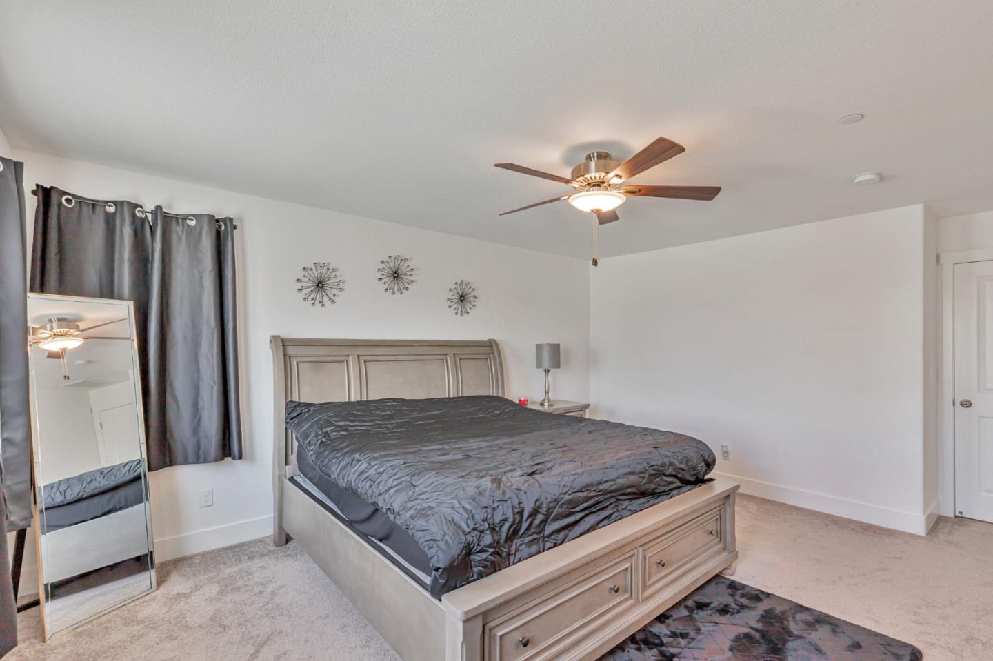 Detail Gallery Image 15 of 40 For 1180 Cherry Peak Way, Hollister,  CA 95023 - 3 Beds | 2/1 Baths