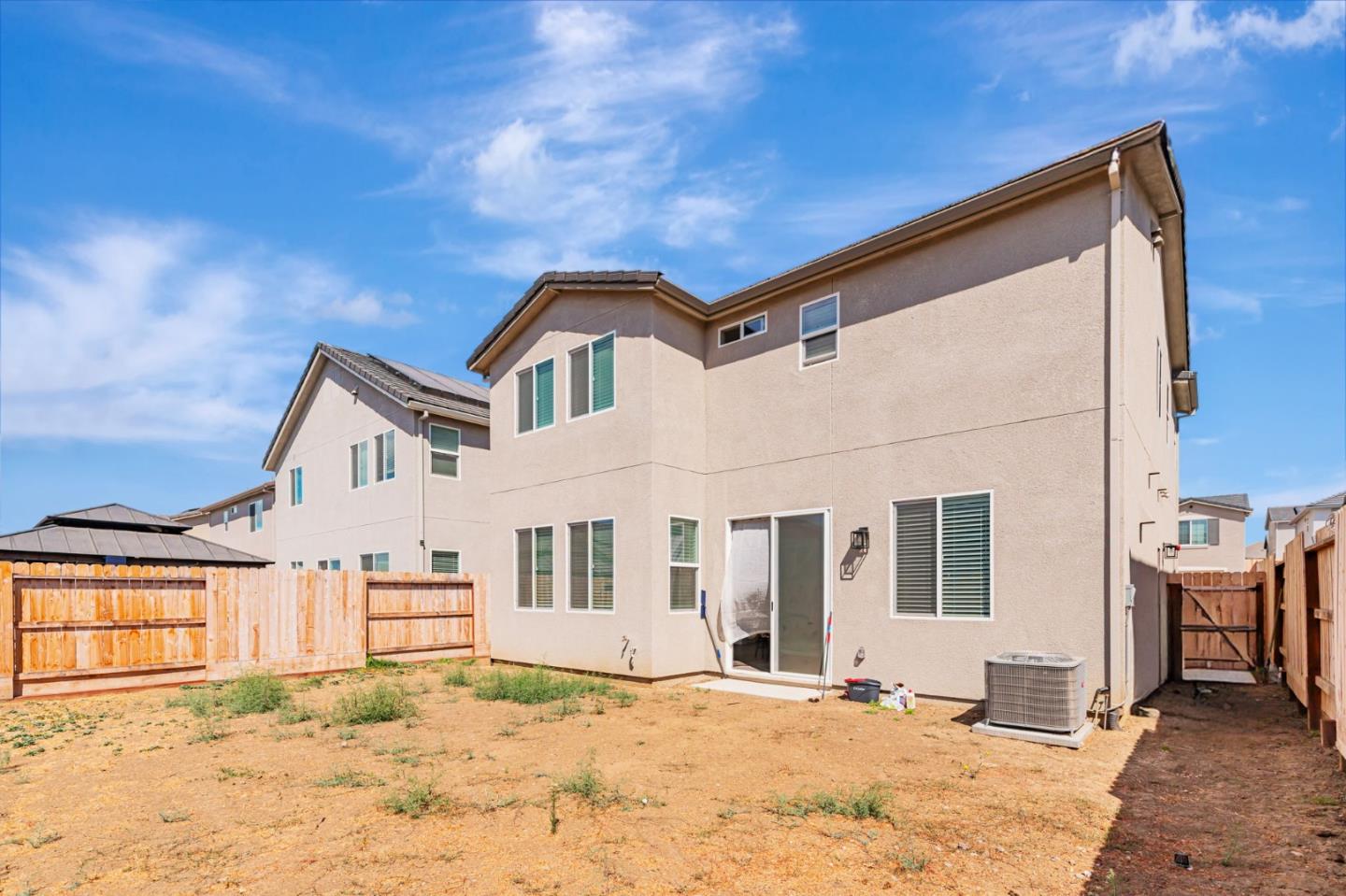 Detail Gallery Image 34 of 40 For 1180 Cherry Peak Way, Hollister,  CA 95023 - 3 Beds | 2/1 Baths