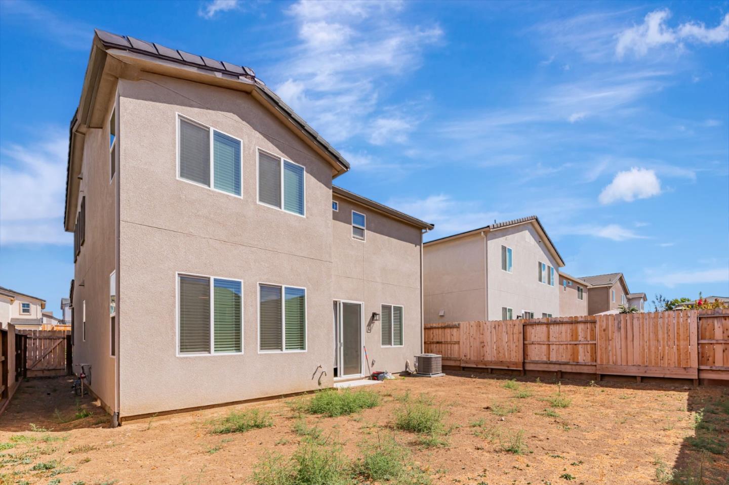 Detail Gallery Image 35 of 40 For 1180 Cherry Peak Way, Hollister,  CA 95023 - 3 Beds | 2/1 Baths