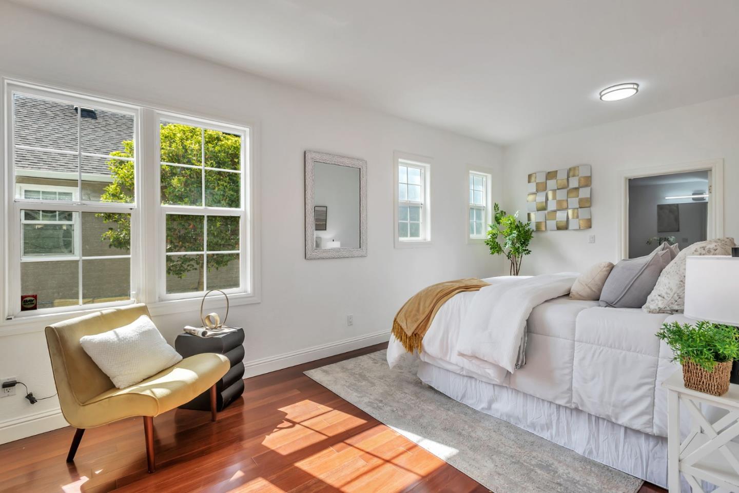 Detail Gallery Image 11 of 40 For 119 N Claremont St, San Mateo,  CA 94401 - 3 Beds | 2/2 Baths
