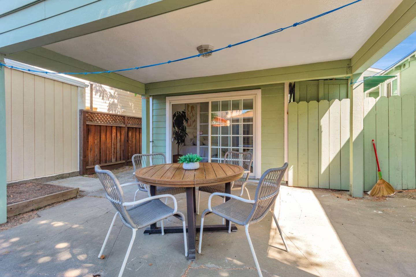 Detail Gallery Image 30 of 40 For 119 N Claremont St, San Mateo,  CA 94401 - 3 Beds | 2/2 Baths