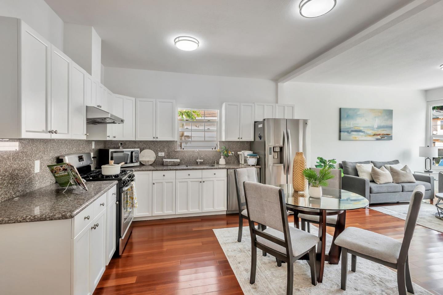 Detail Gallery Image 7 of 40 For 119 N Claremont St, San Mateo,  CA 94401 - 3 Beds | 2/2 Baths