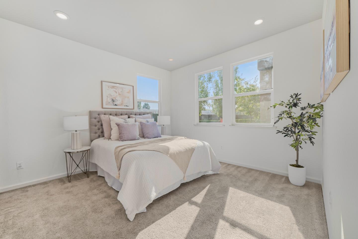 Detail Gallery Image 24 of 37 For 1660 Solari Pl, San Jose,  CA 95131 - 4 Beds | 3/1 Baths