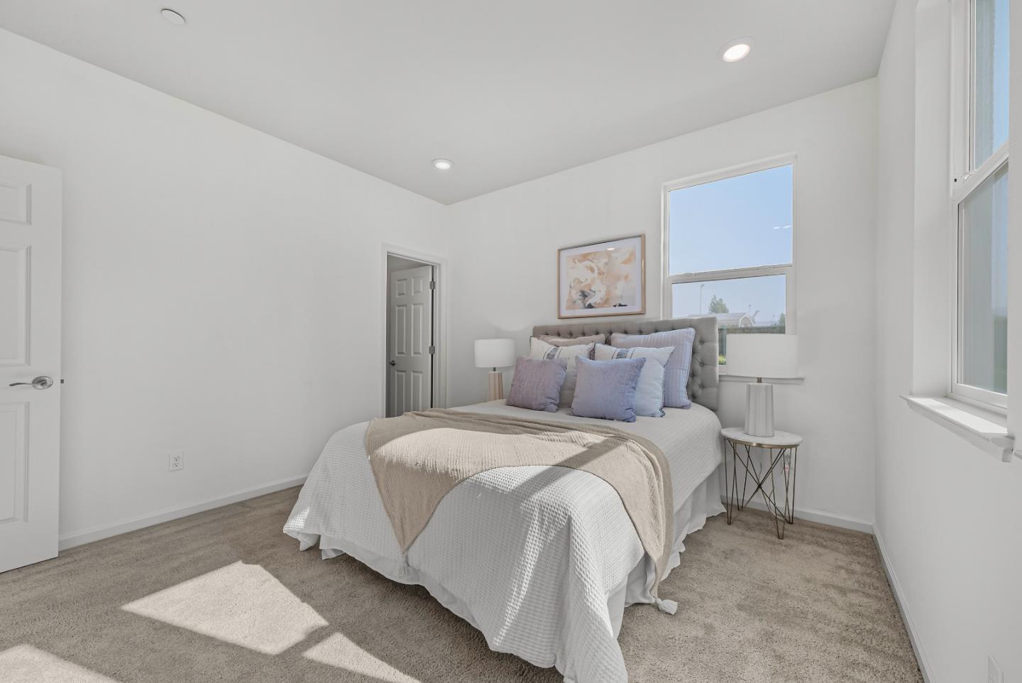 Detail Gallery Image 26 of 37 For 1660 Solari Pl, San Jose,  CA 95131 - 4 Beds | 3/1 Baths