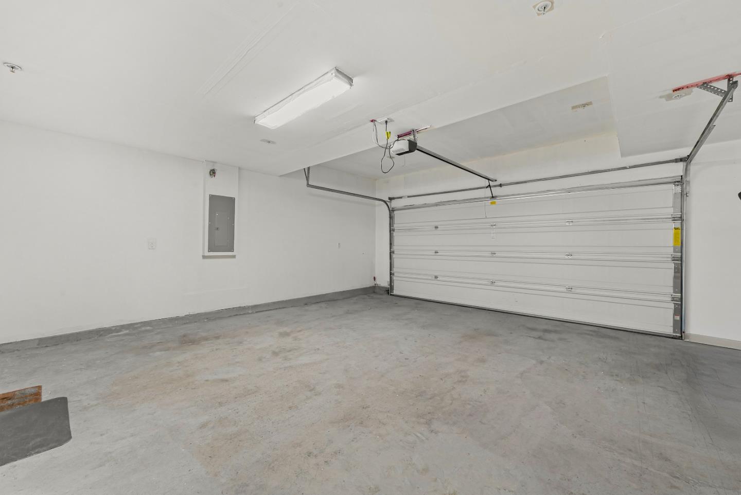 Detail Gallery Image 27 of 37 For 1660 Solari Pl, San Jose,  CA 95131 - 4 Beds | 3/1 Baths