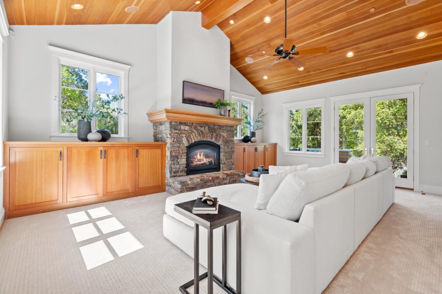 Detail Gallery Image 23 of 70 For 16420 S Kennedy Rd, Los Gatos,  CA 95030 - 7 Beds | 5/2 Baths