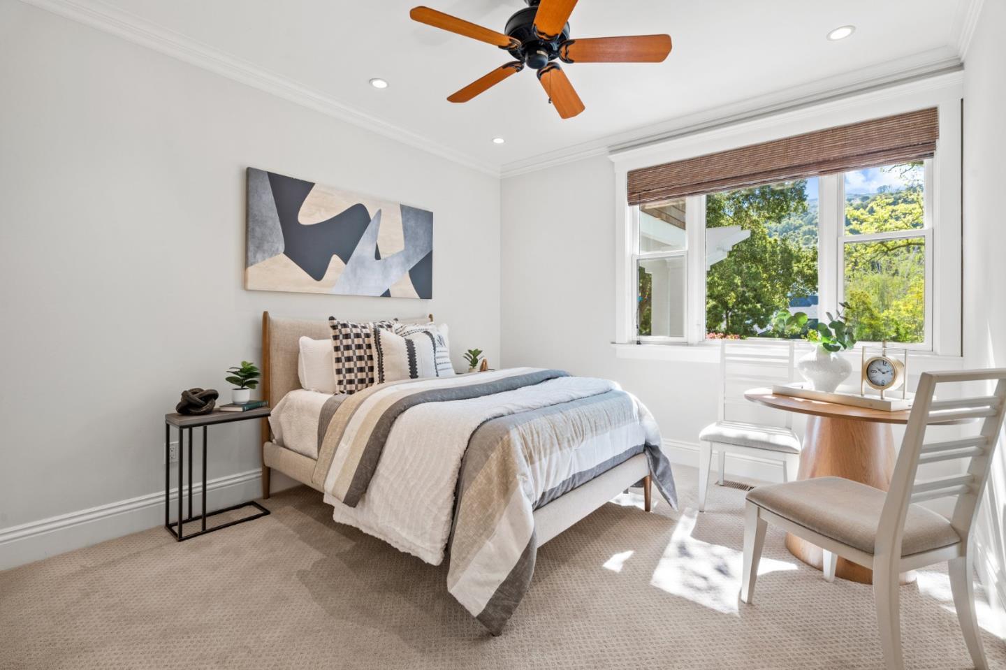 Detail Gallery Image 26 of 70 For 16420 S Kennedy Rd, Los Gatos,  CA 95030 - 7 Beds | 5/2 Baths