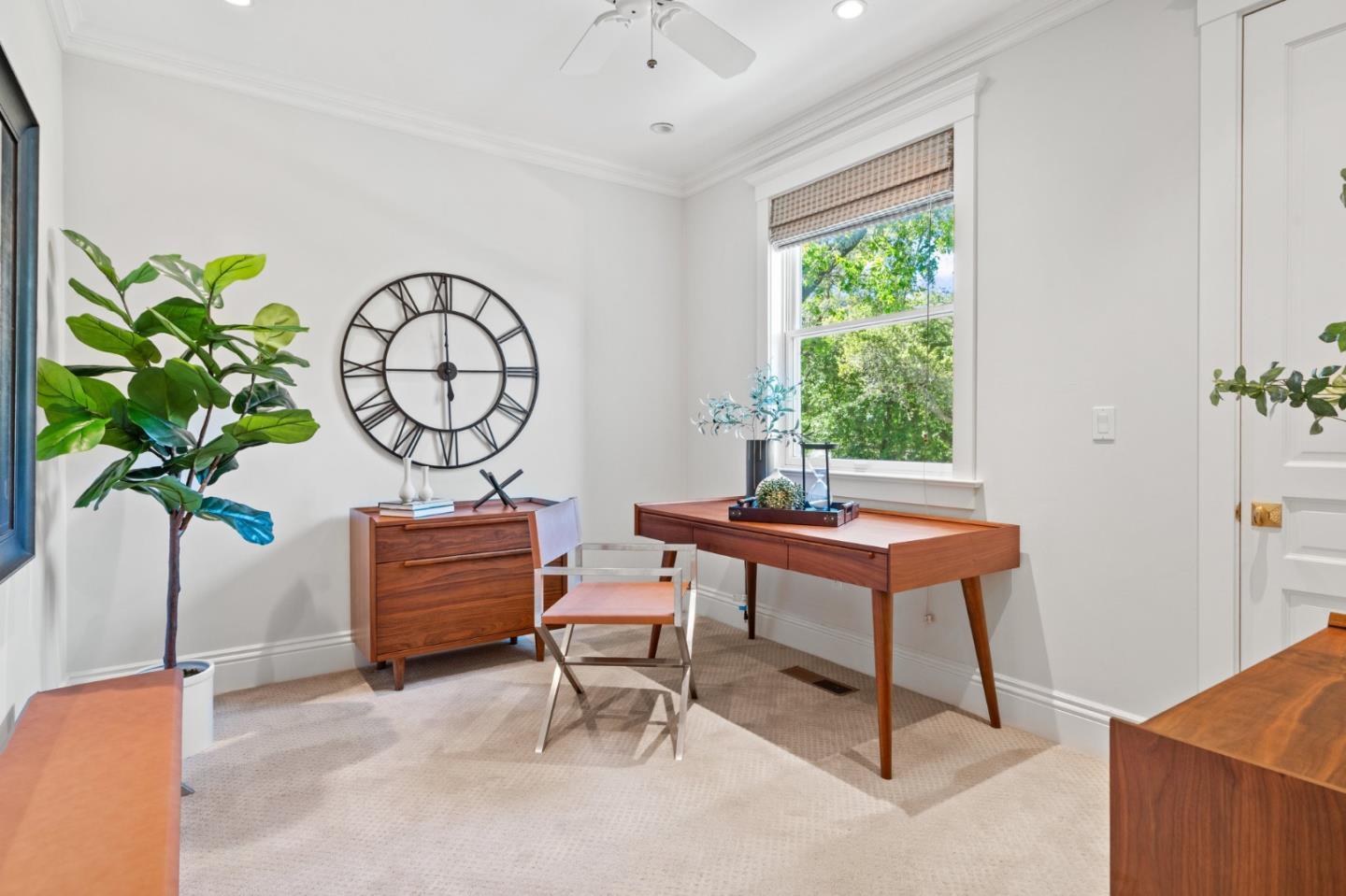 Detail Gallery Image 27 of 70 For 16420 S Kennedy Rd, Los Gatos,  CA 95030 - 7 Beds | 5/2 Baths
