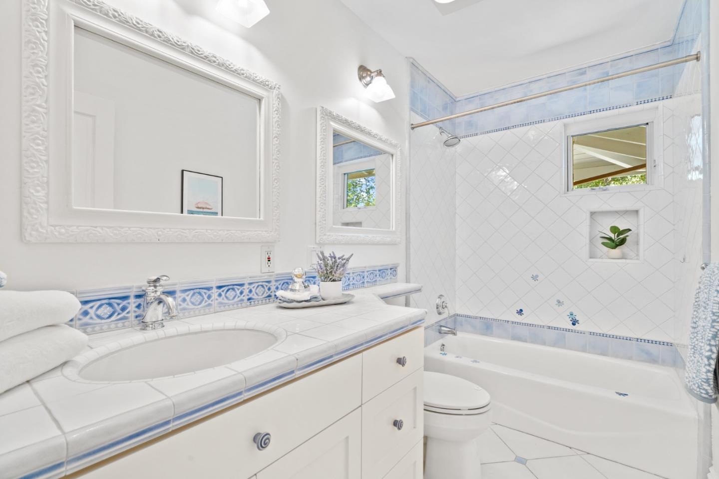 Detail Gallery Image 39 of 70 For 16420 S Kennedy Rd, Los Gatos,  CA 95030 - 7 Beds | 5/2 Baths