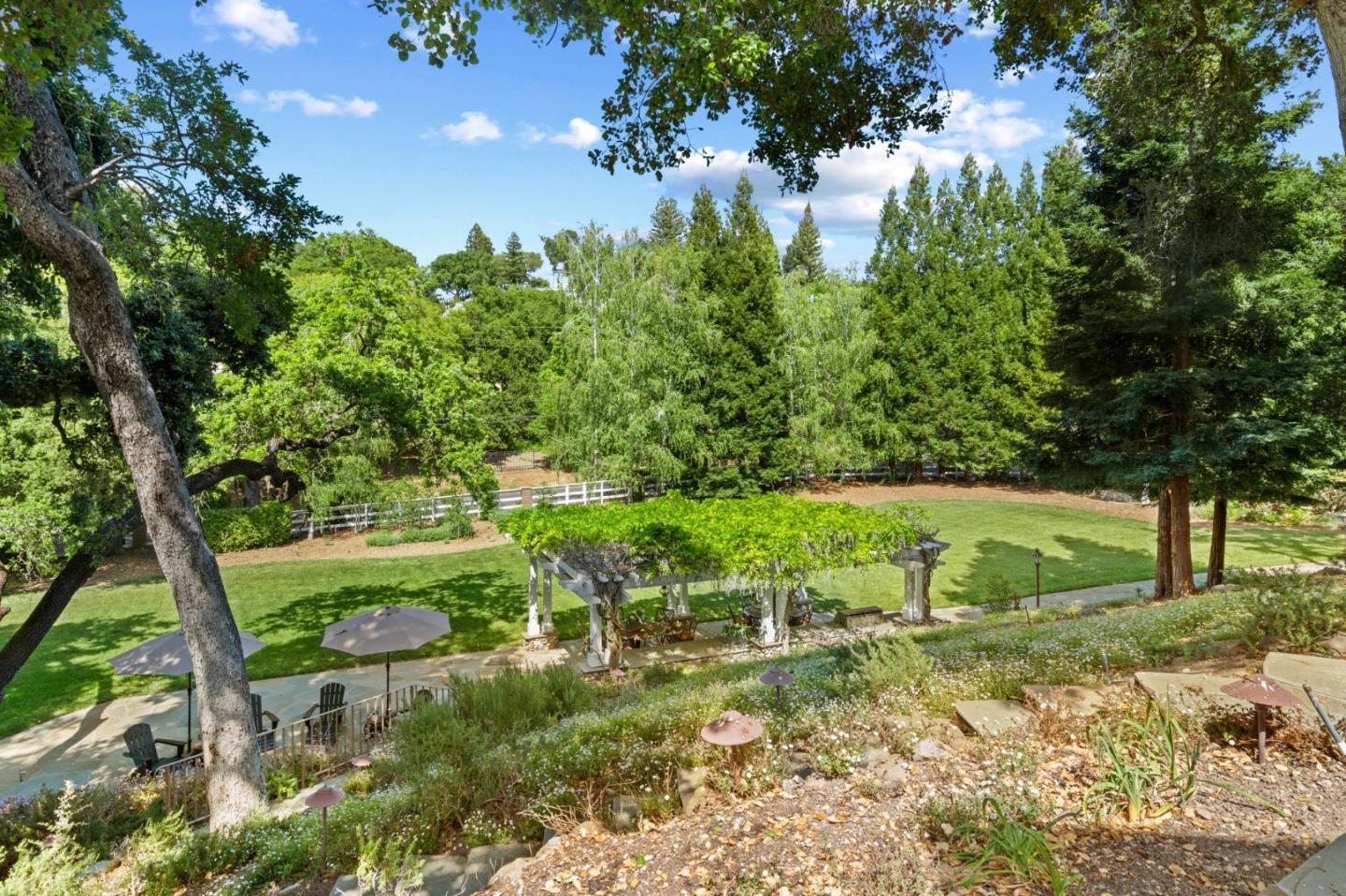 Detail Gallery Image 59 of 70 For 16420 S Kennedy Rd, Los Gatos,  CA 95030 - 7 Beds | 5/2 Baths