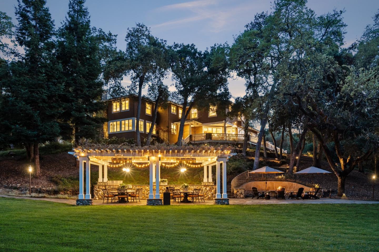 Detail Gallery Image 68 of 70 For 16420 S Kennedy Rd, Los Gatos,  CA 95030 - 7 Beds | 5/2 Baths