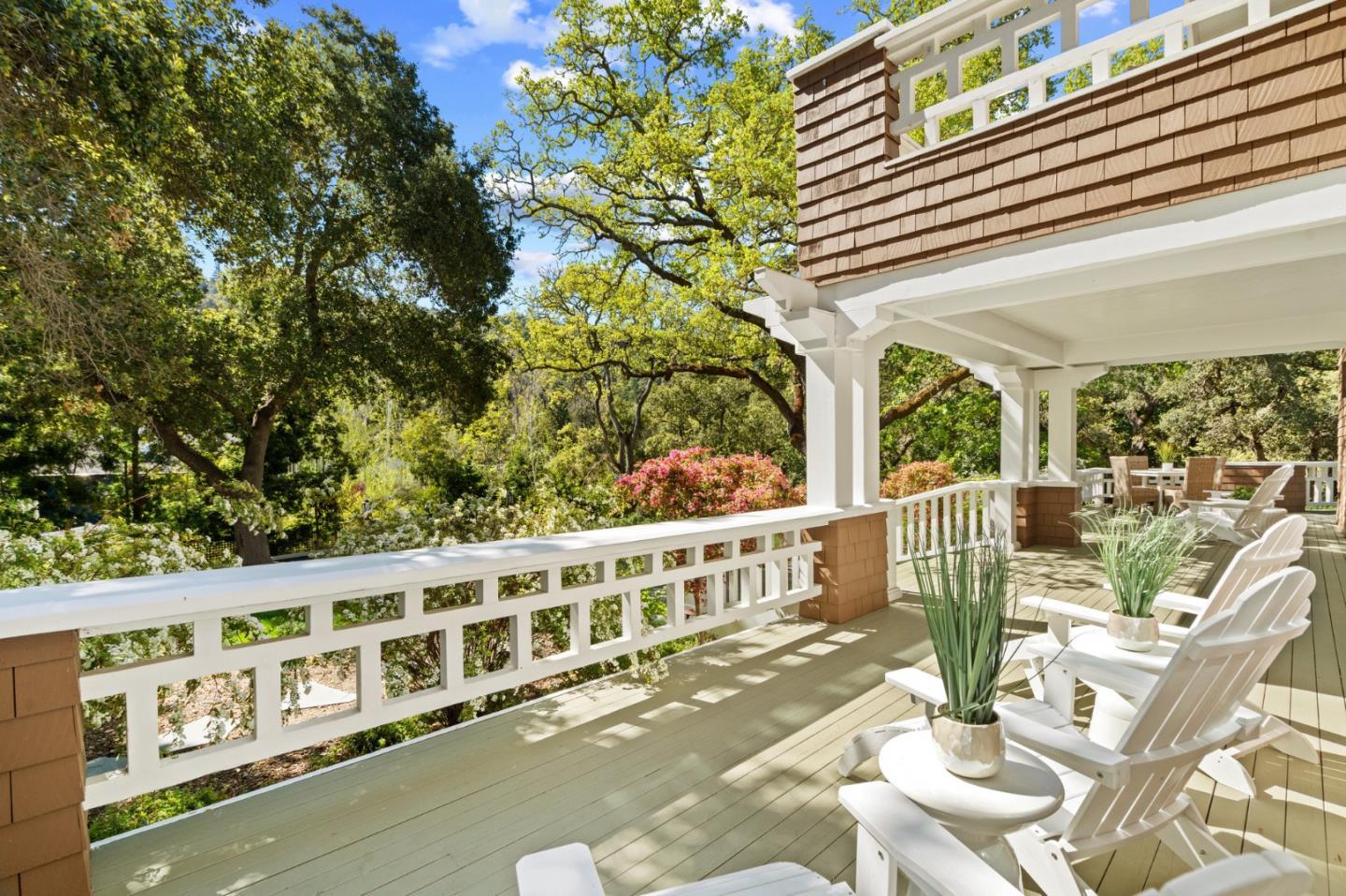 Detail Gallery Image 8 of 70 For 16420 S Kennedy Rd, Los Gatos,  CA 95030 - 7 Beds | 5/2 Baths