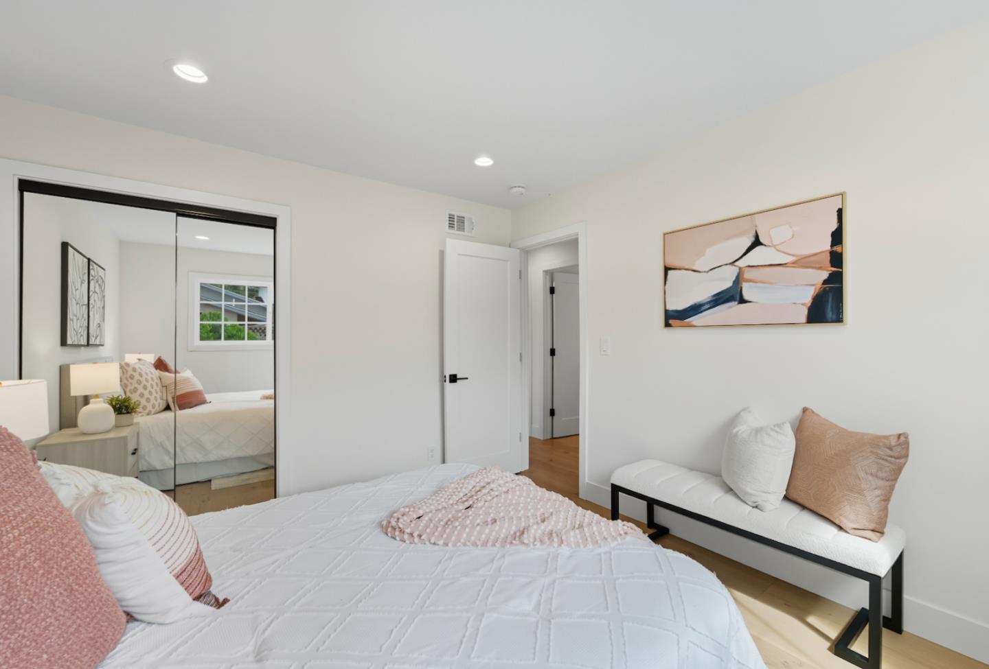 Detail Gallery Image 16 of 26 For 3392 Geneva Dr, Santa Clara,  CA 95051 - 3 Beds | 2 Baths