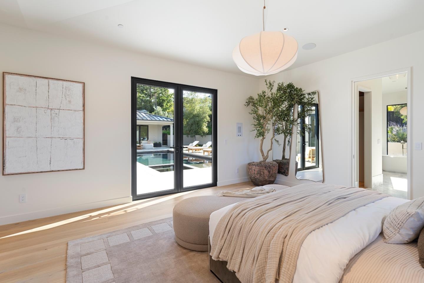 Detail Gallery Image 33 of 59 For 55 Del Monte Dr, Hillsborough,  CA 94010 - 5 Beds | 4/1 Baths