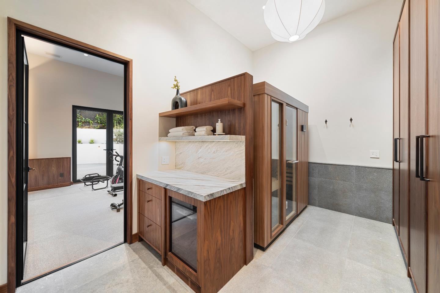 Detail Gallery Image 38 of 59 For 55 Del Monte Dr, Hillsborough,  CA 94010 - 5 Beds | 4/1 Baths