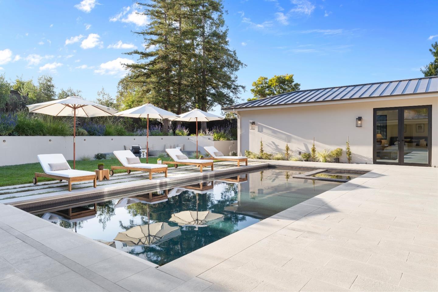Detail Gallery Image 47 of 59 For 55 Del Monte Dr, Hillsborough,  CA 94010 - 5 Beds | 4/1 Baths