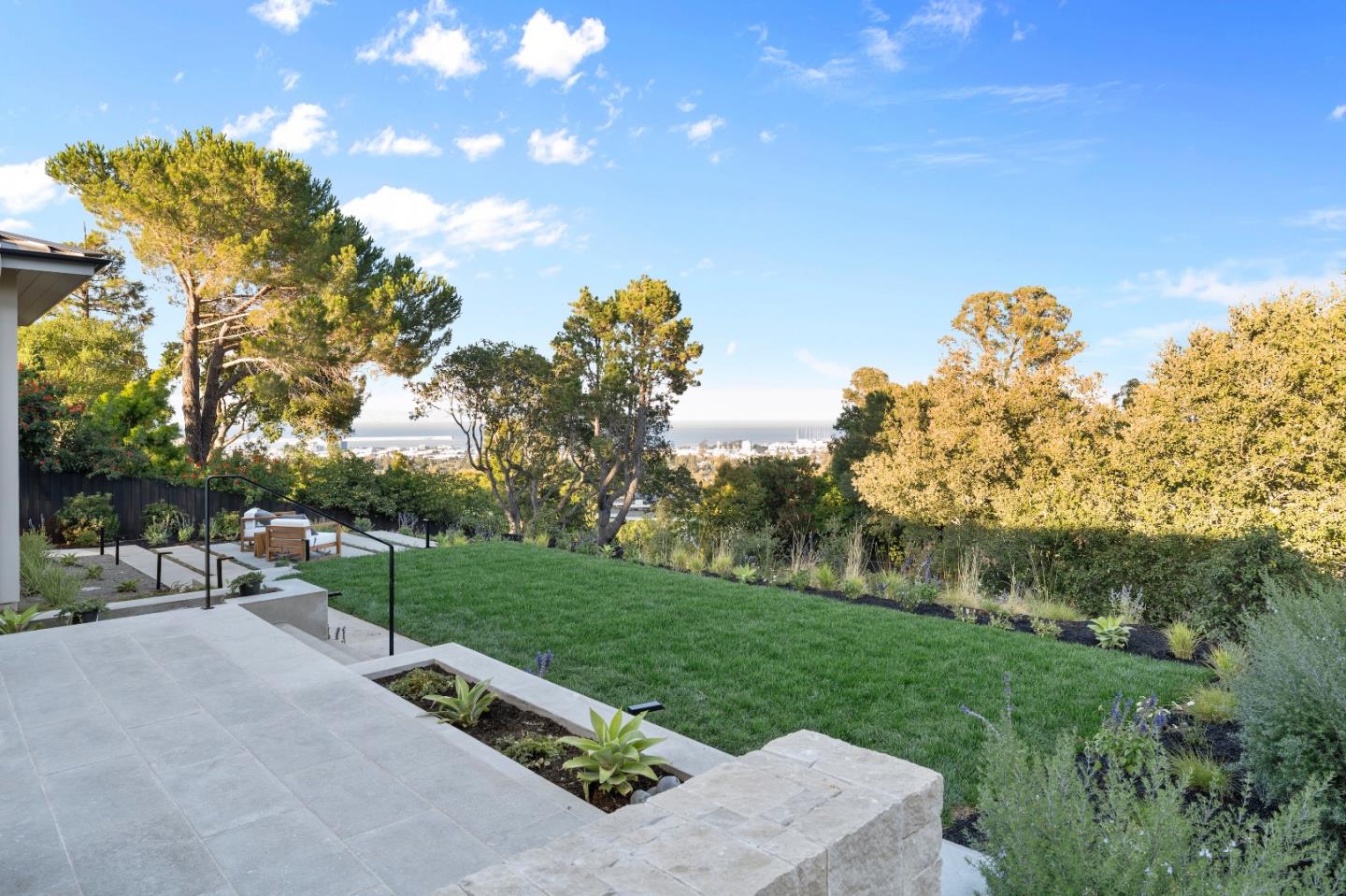Detail Gallery Image 5 of 59 For 55 Del Monte Dr, Hillsborough,  CA 94010 - 5 Beds | 4/1 Baths