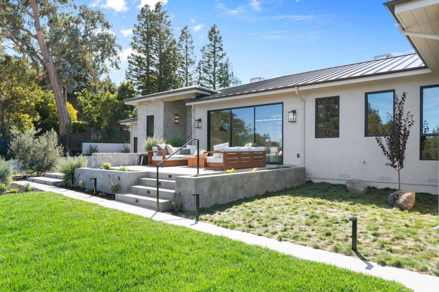 Detail Gallery Image 57 of 59 For 55 Del Monte Dr, Hillsborough,  CA 94010 - 5 Beds | 4/1 Baths