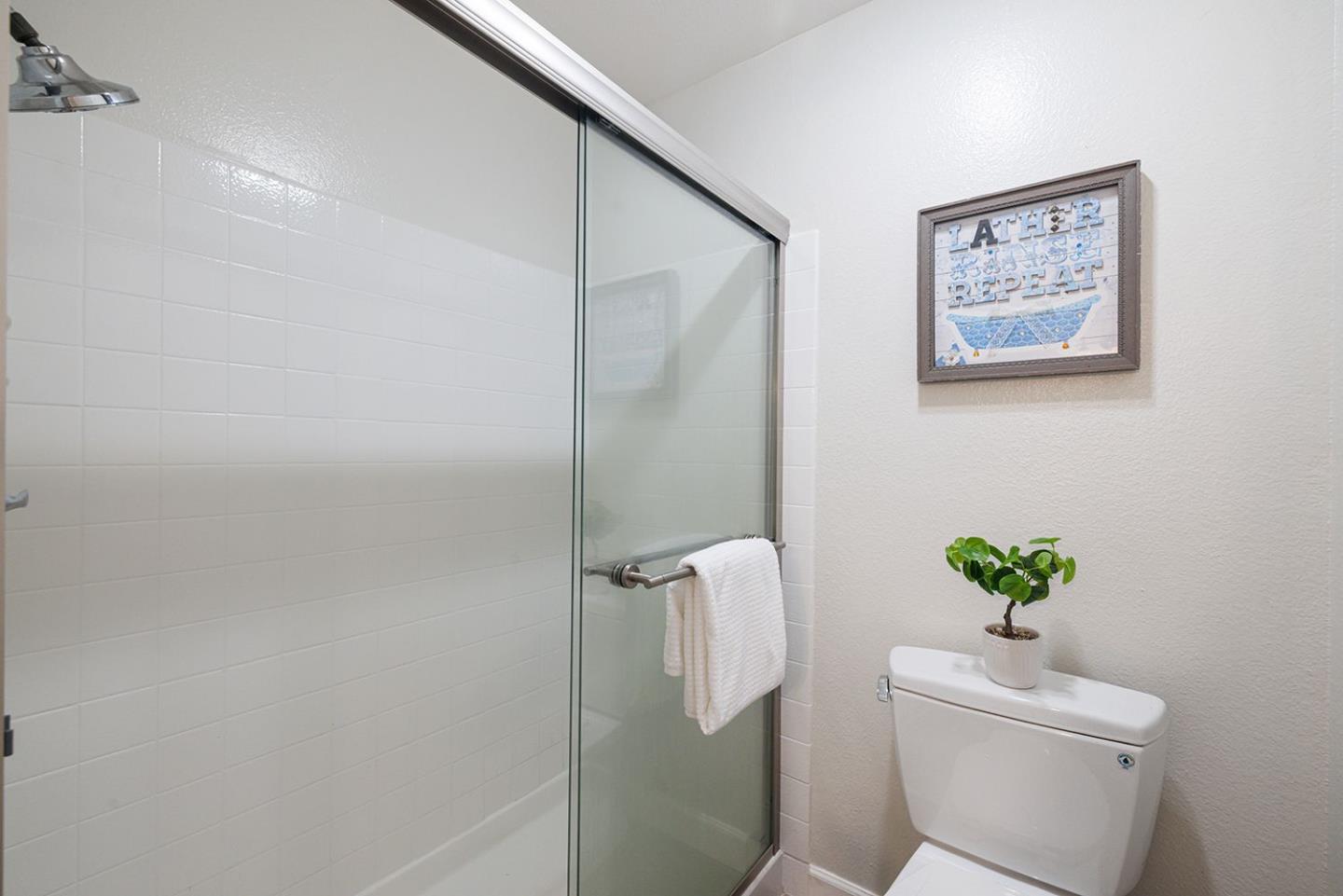 Detail Gallery Image 14 of 18 For 302 Philip Dr #109,  Daly City,  CA 94015 - 2 Beds | 2 Baths