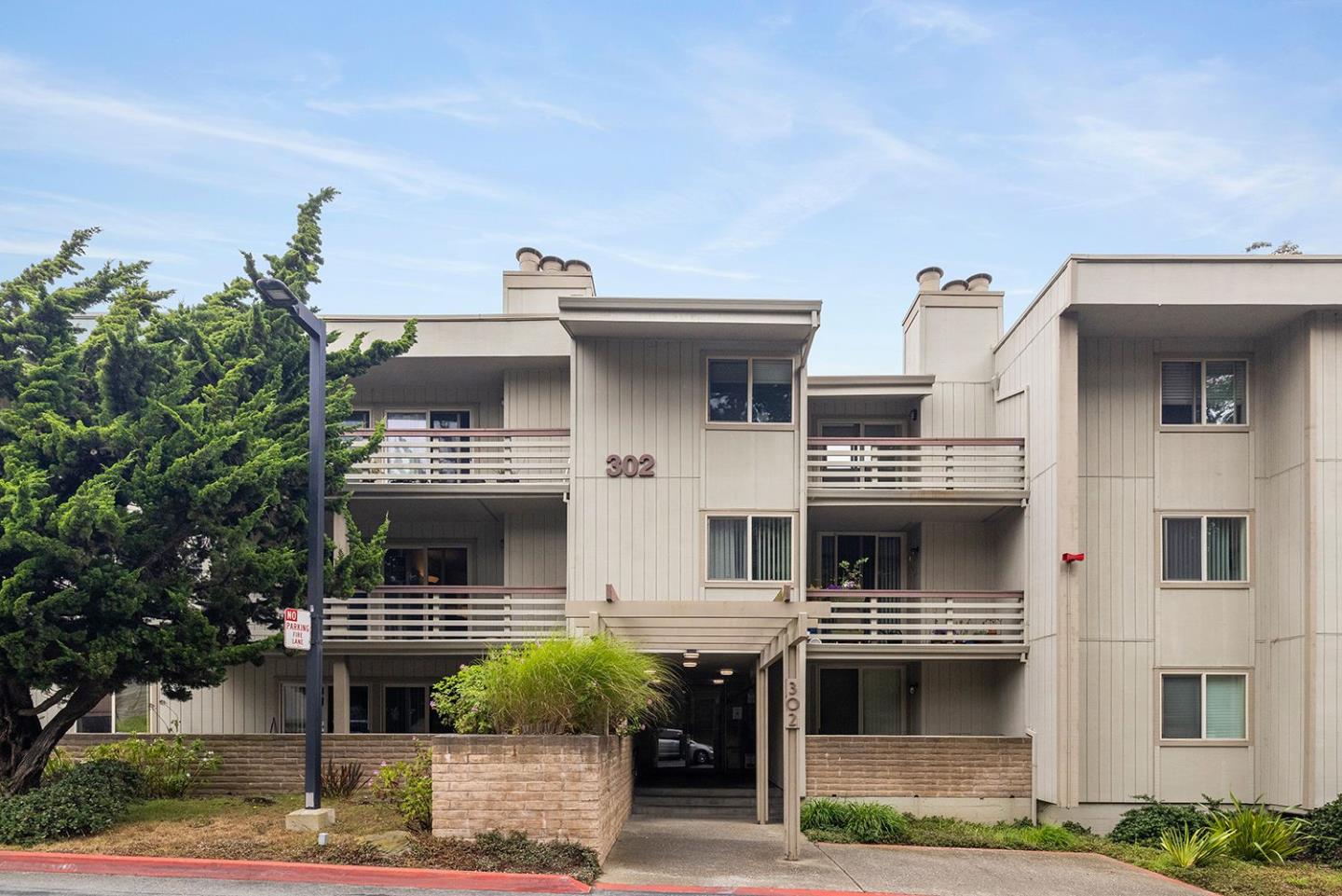Detail Gallery Image 17 of 18 For 302 Philip Dr #109,  Daly City,  CA 94015 - 2 Beds | 2 Baths