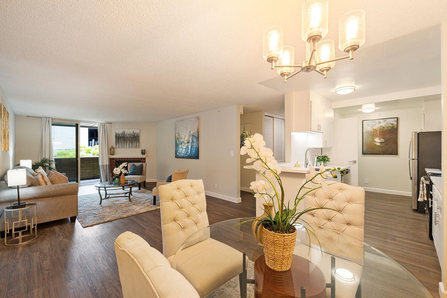 Detail Gallery Image 5 of 18 For 302 Philip Dr #109,  Daly City,  CA 94015 - 2 Beds | 2 Baths