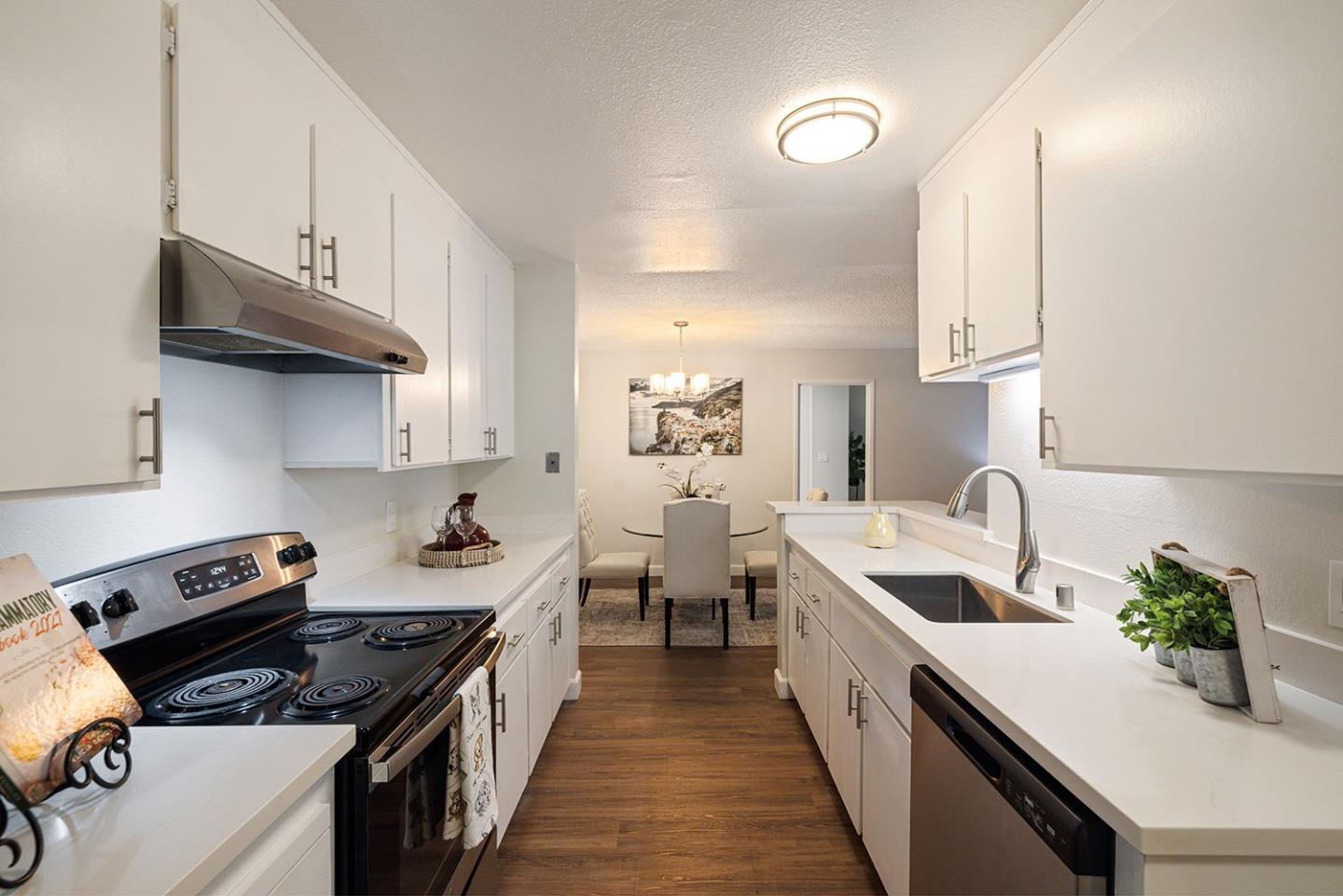 Detail Gallery Image 7 of 18 For 302 Philip Dr #109,  Daly City,  CA 94015 - 2 Beds | 2 Baths