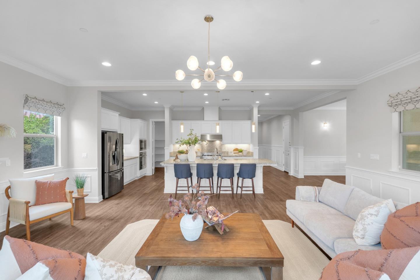 Detail Gallery Image 4 of 56 For 717 Juliann Way, Morgan Hill,  CA 95037 - 4 Beds | 4/1 Baths