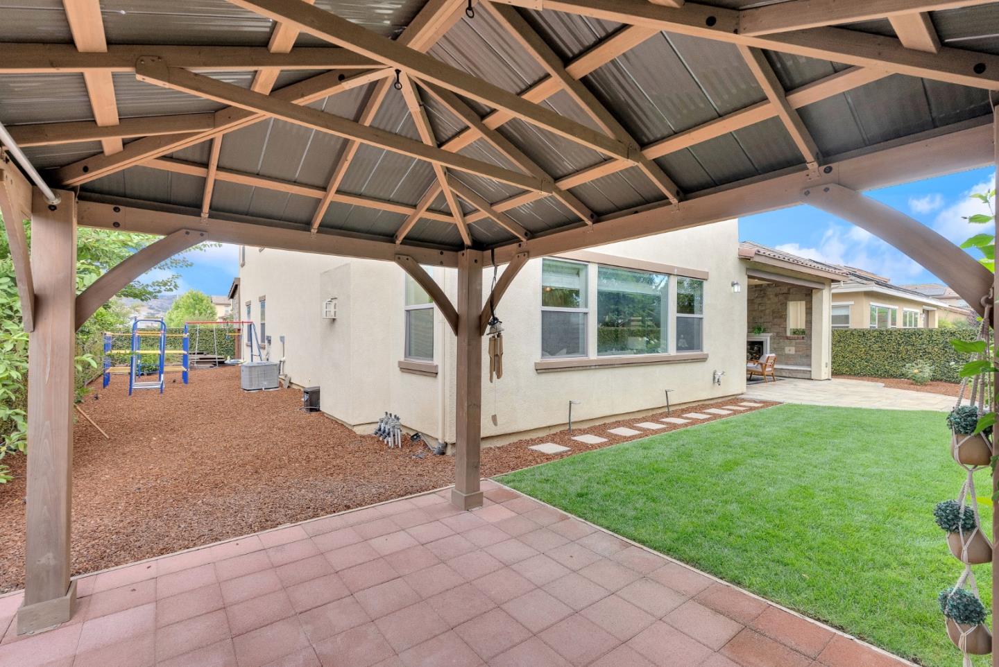 Detail Gallery Image 48 of 56 For 717 Juliann Way, Morgan Hill,  CA 95037 - 4 Beds | 4/1 Baths