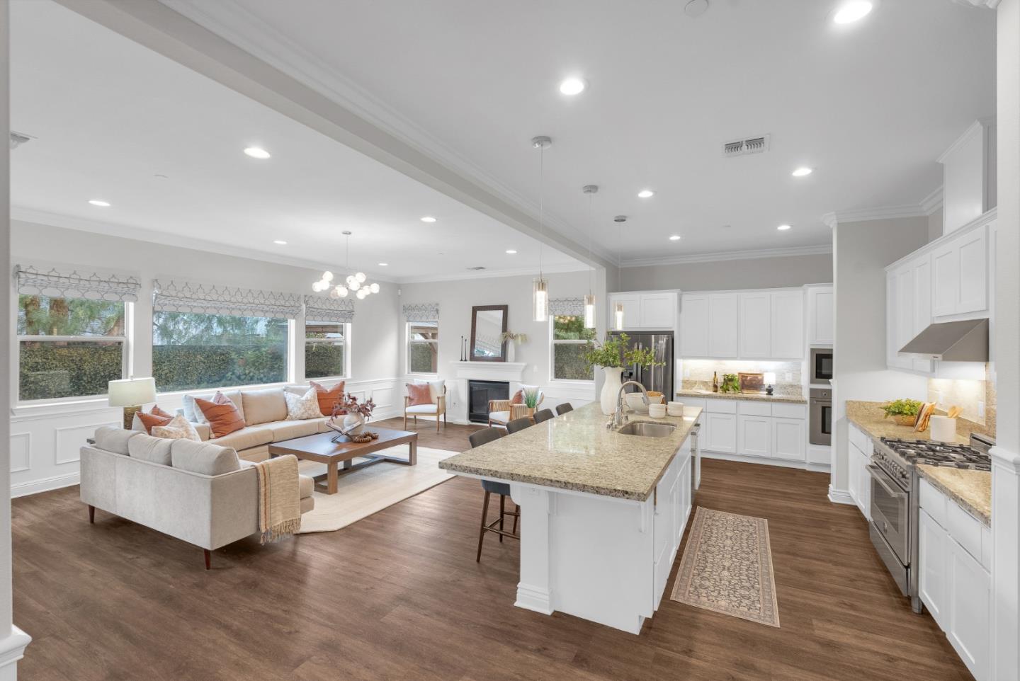 Detail Gallery Image 6 of 56 For 717 Juliann Way, Morgan Hill,  CA 95037 - 4 Beds | 4/1 Baths