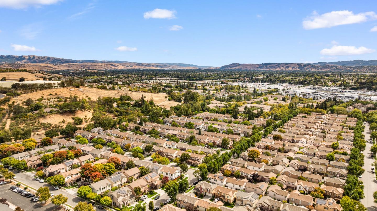 Detail Gallery Image 51 of 53 For 817 Pitkin Loop, San Jose,  CA 95125 - 4 Beds | 2/1 Baths